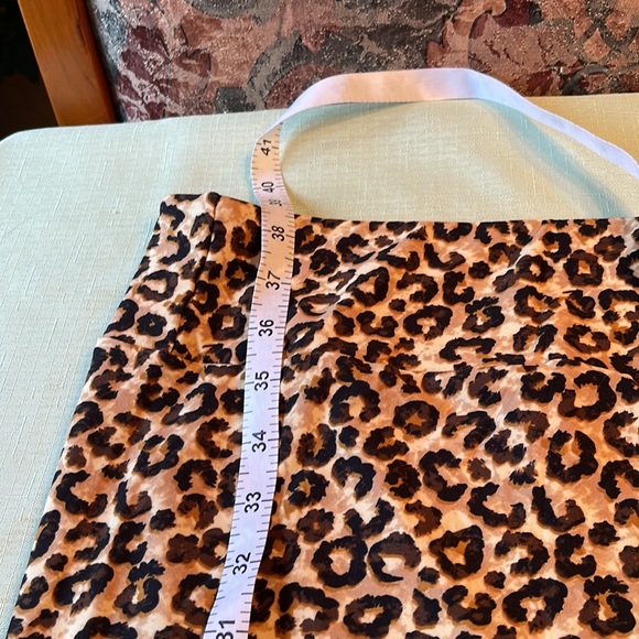 Cheetah leggings Lularoe NWOT - Picture 5 of 8